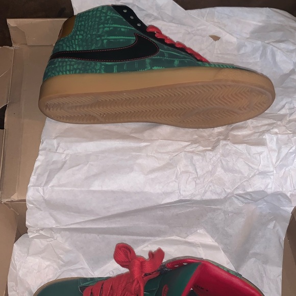 Nike SB Blazer Mid Premium ‘Godzilla’ - Picture 3 of 4